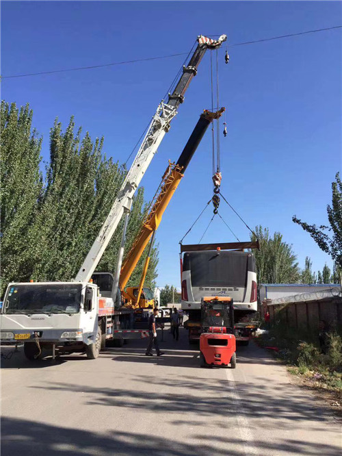 双湖县港口集装箱搬运案例